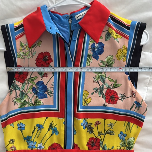 Alice Olivia Farrah collared handkerchief dress - Picture 11 of 12